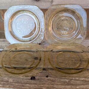 Set of 4 vintage yellow 1930s Federal Glass 6" plates